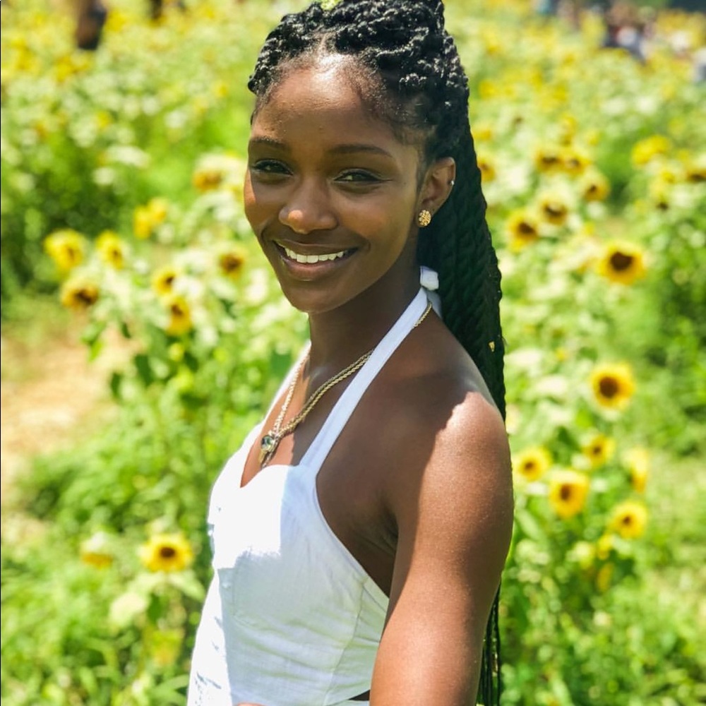 Meet your Posher, Daija